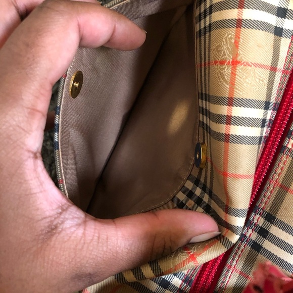 BURBERRY Vintage Red Leather Trim Haymarket Shoulder Bag Adjustable Strap - Picture 6 of 17